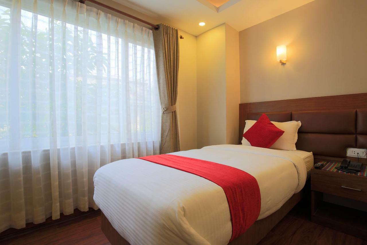Oyo 453 Hotel Gurkha Heritage Kathmandu Buitenkant foto
