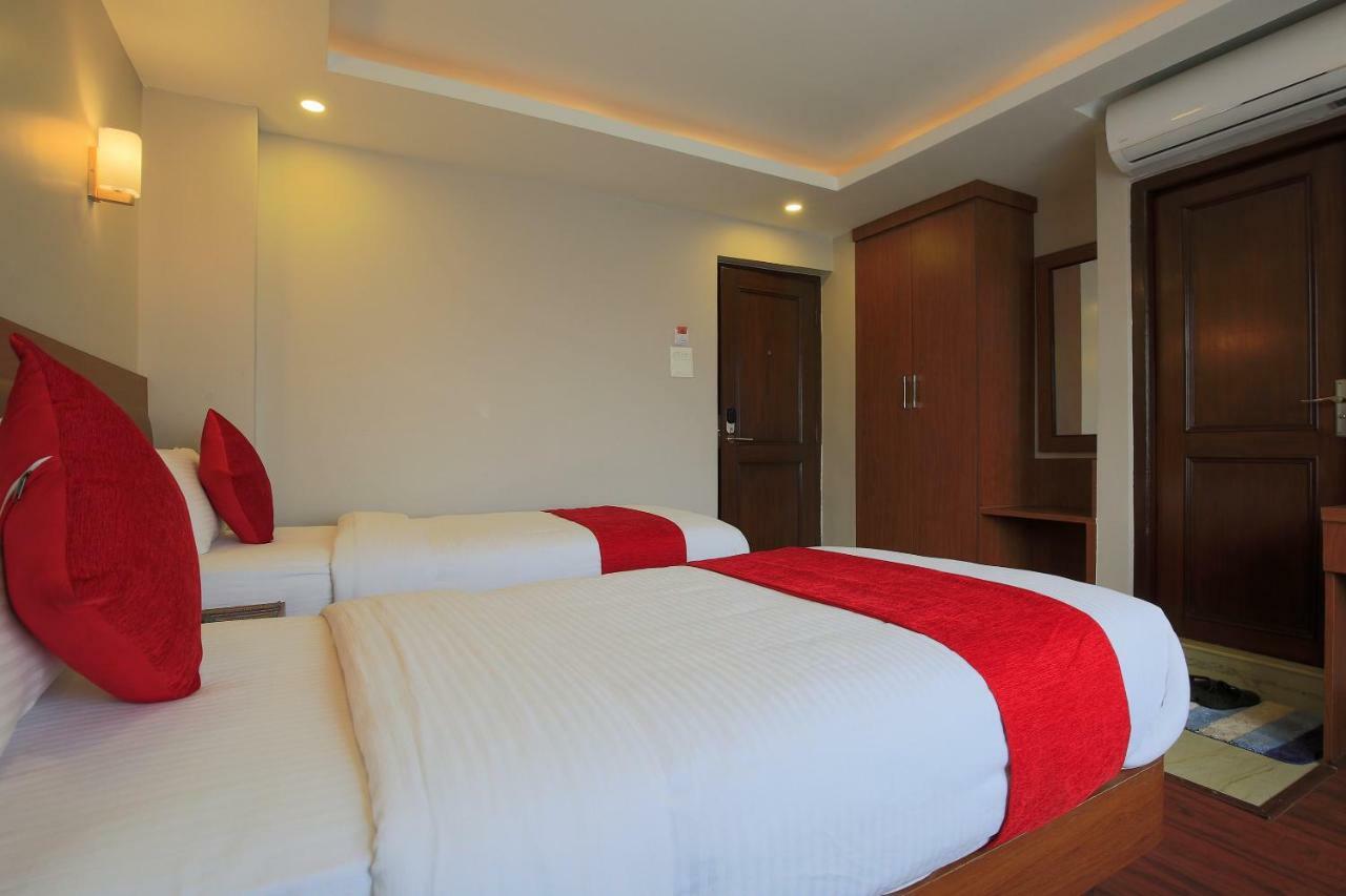 Oyo 453 Hotel Gurkha Heritage Kathmandu Buitenkant foto