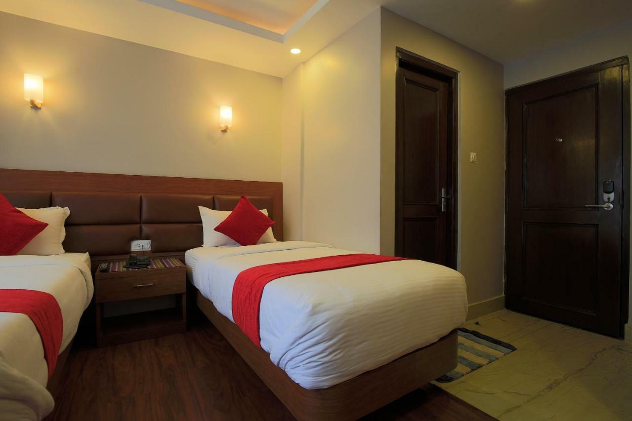 Oyo 453 Hotel Gurkha Heritage Kathmandu Buitenkant foto
