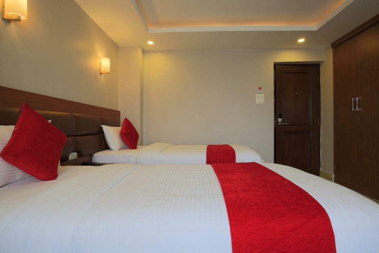 Oyo 453 Hotel Gurkha Heritage Kathmandu Buitenkant foto